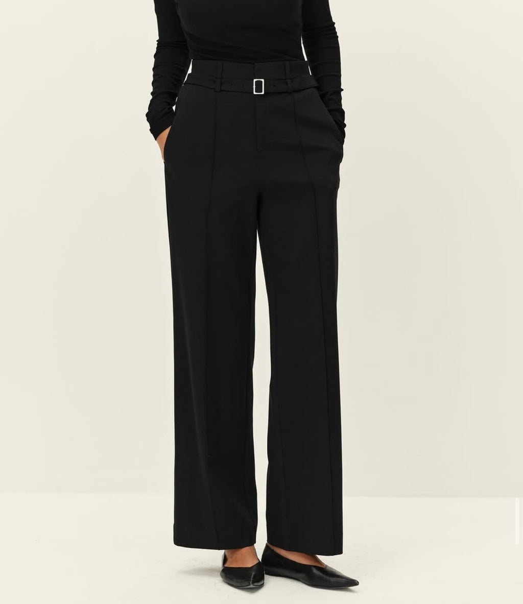 Marion Pant