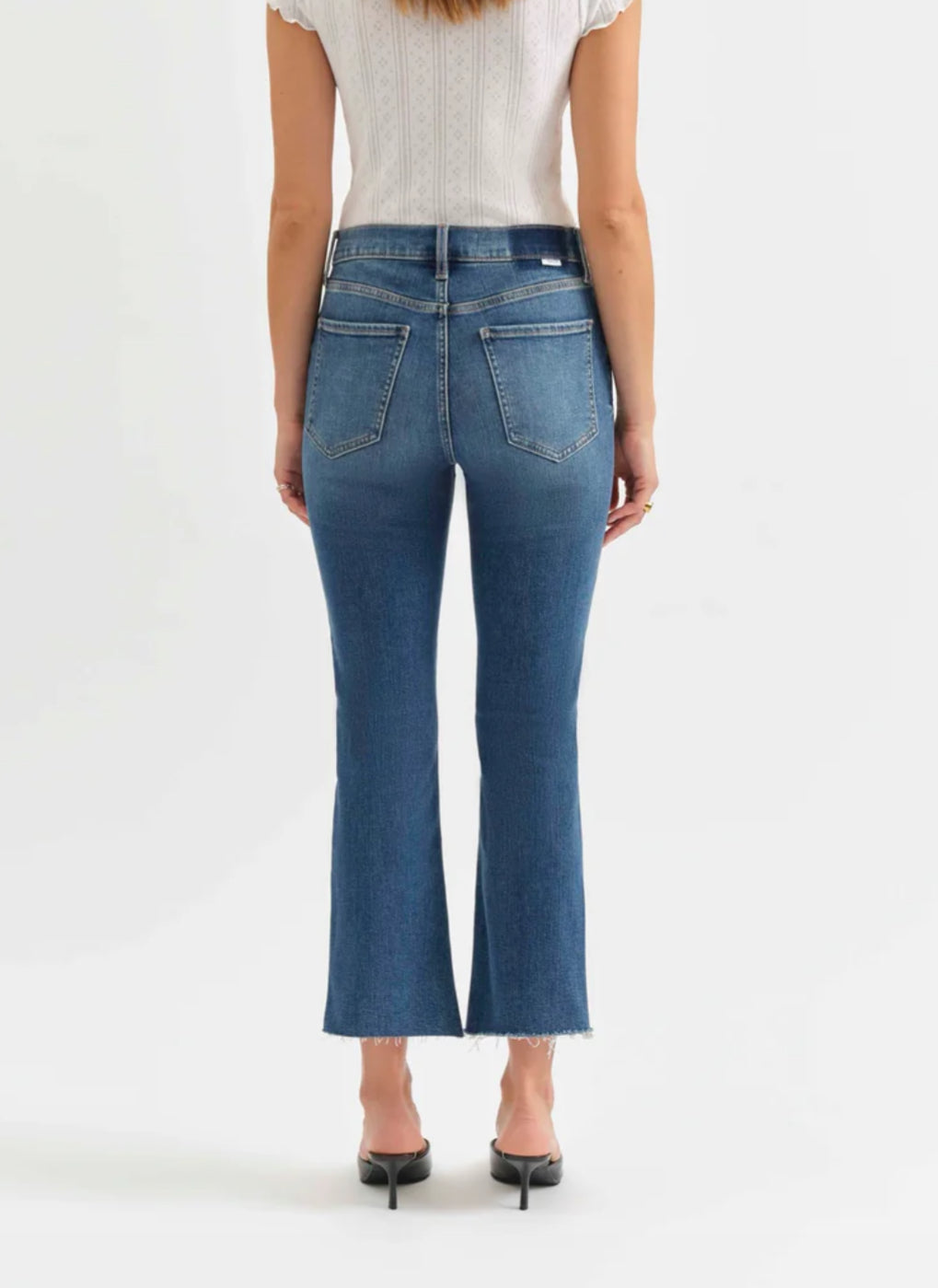 Shy girl highrise crop flare