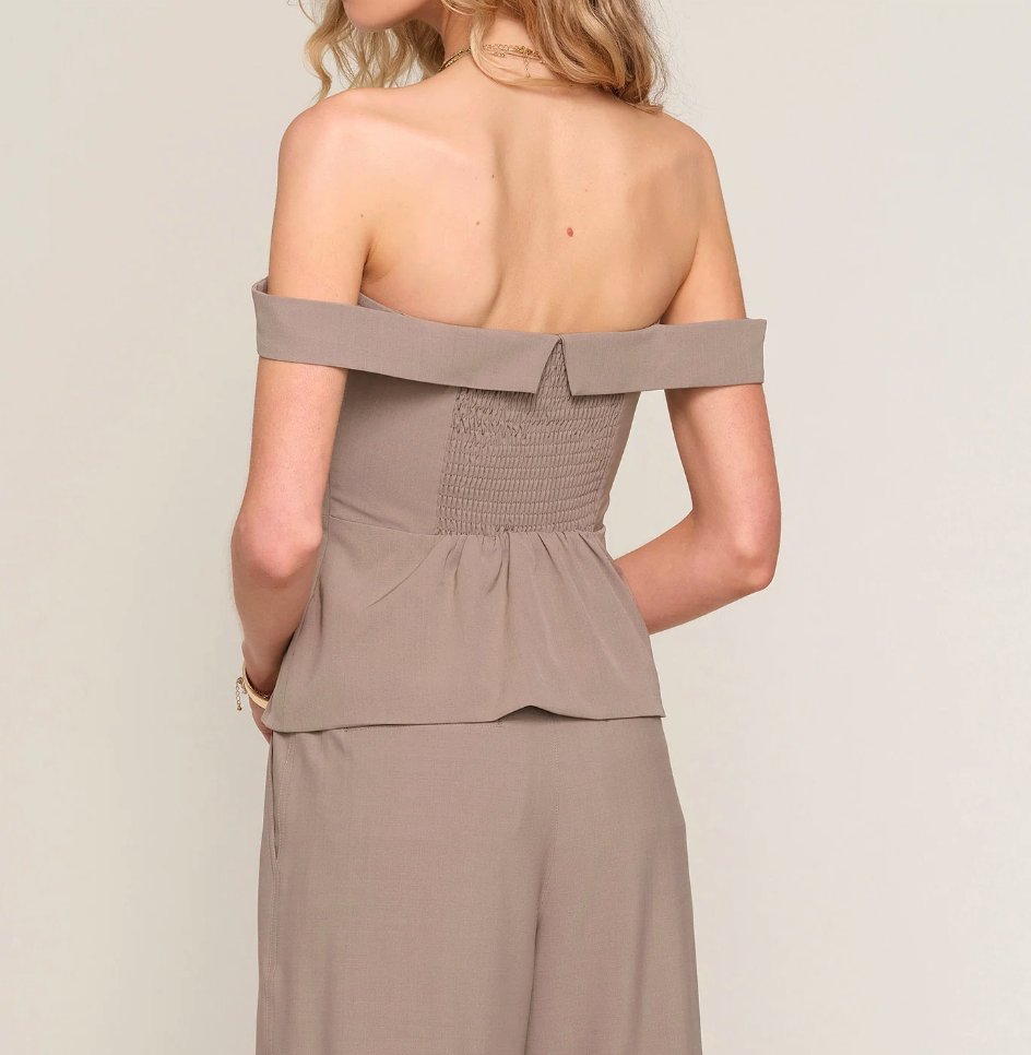 Hetal Vest