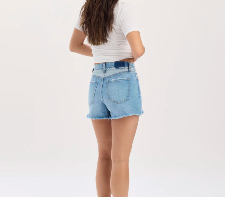 The Knockout Short